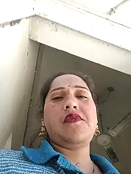 cute-karisma1234 (F milf) - Full open