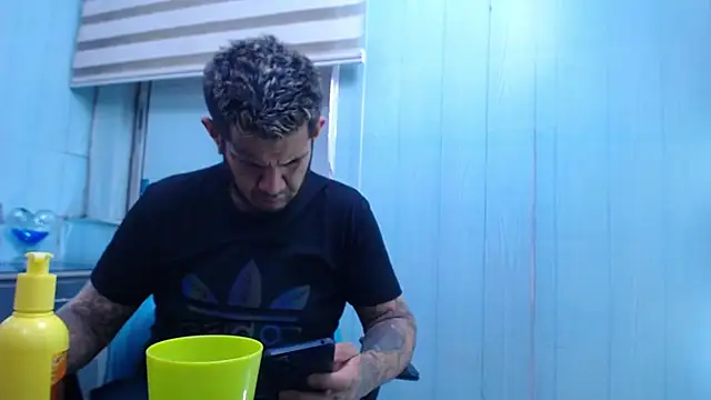 allison_max_tattoo webcam