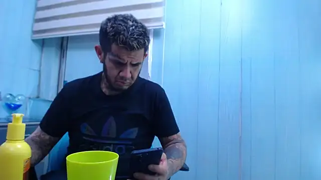 allison_max_tattoo webcam