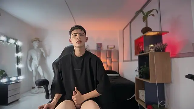 sebastian_reed (M young) - 🍑Move your ass slow👄