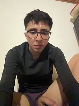 camirojas_boy - CamiRojas_boy's free webcam