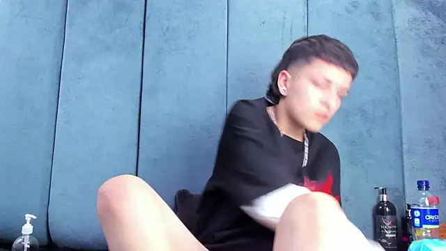 Megan_Thompson_ webcam