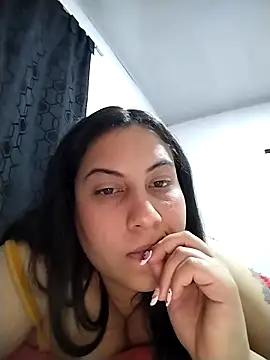 esmeralda_jadees webcam