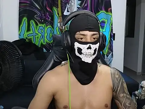 cash_master888 webcam