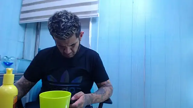 allison_max_tattoo webcam