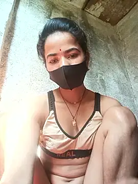 Sunali_Bendre live sex cam