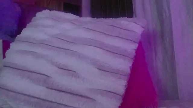 Valentina_belmont webcam