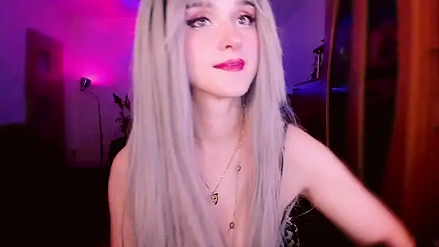 MistressJolie webcam