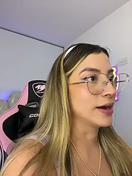 issabela_g1 (F young) - RIDE DILDO