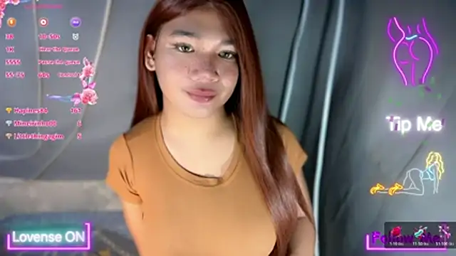 slutty_piinkie webcam