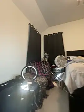 Exotic_Queen_ webcam