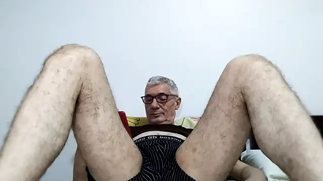 BIGUNCUTHARDCOCK webcam