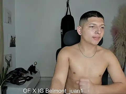 A_lejandro_08 webcam