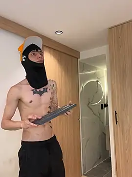 TheBatMansion webcam