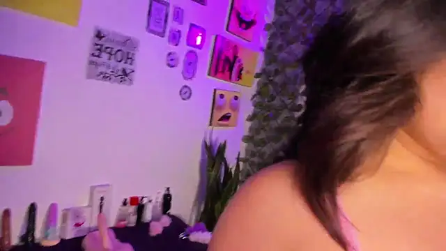 Amy_hoy69 webcam