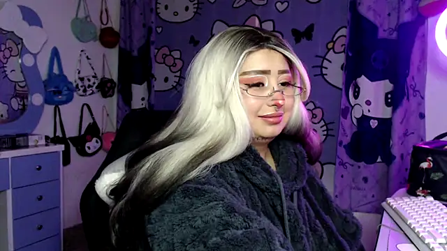 lussyevans24 - Lussyevans24's free webcam