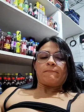 linda_lars (F milf) - 1Masturbate with your dildo