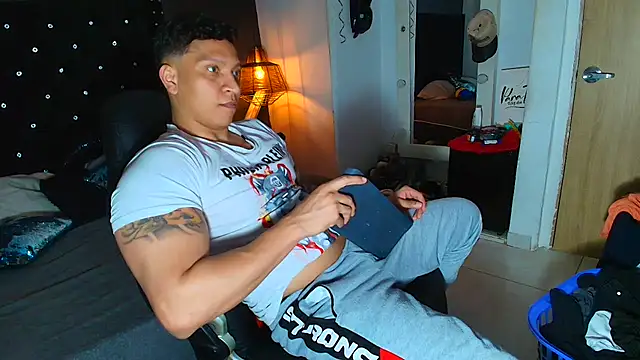 ethan_dalton_ webcam