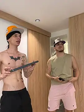 thebatmansion (Ask my age) - 🔥❤️OMGG YESS 🔥❤️ SO HOT