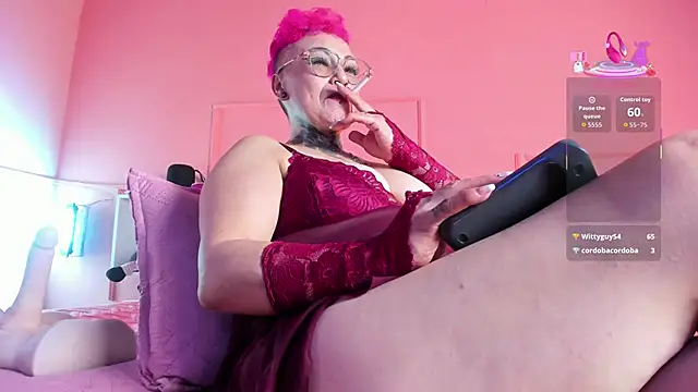 MATURE_HARDCORE webcam