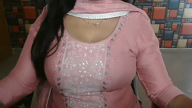 yanshi55 (F young) - 💕💕Love Me Thoda Or💕💕