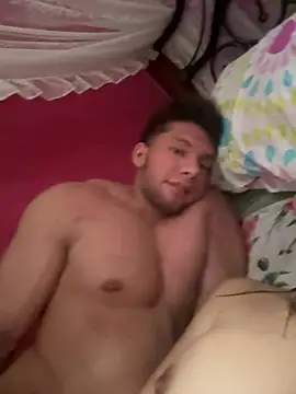 valentinacouple (Ask my age) - Feetjob ❤️😈🦶