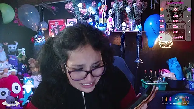 kureiji_hentaii webcam