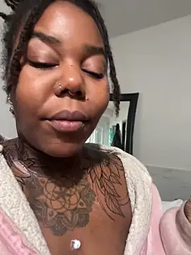 Goddess_Nafeesha webcam