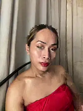 RomanticPearlTS webcam