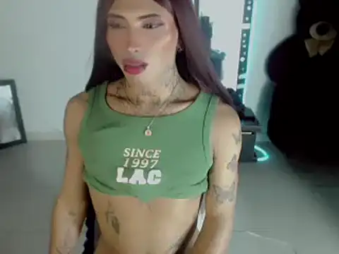 nebullax_mcqueen webcam