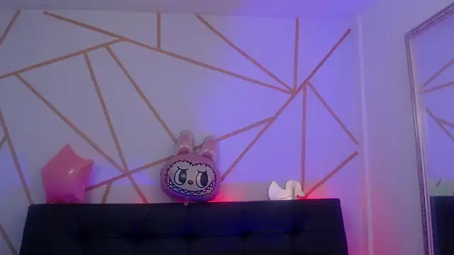 yvanna__smith webcam