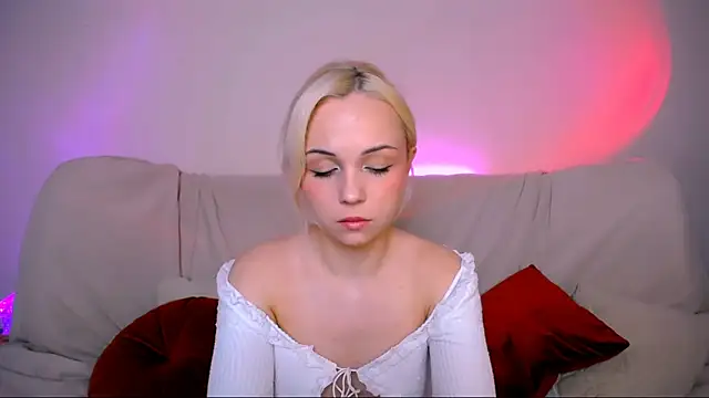 ElenaMonroe webcam