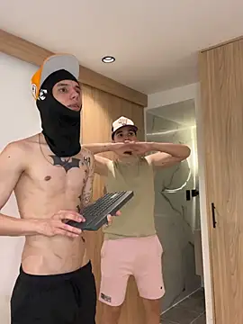 TheBatMansion webcam