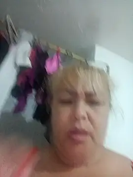 Webcam Model (milena202610)  is live.Free join now!