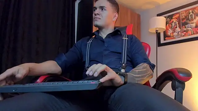 ALPHA_DOMINUS_ webcam