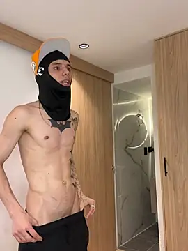 TheBatMansion webcam