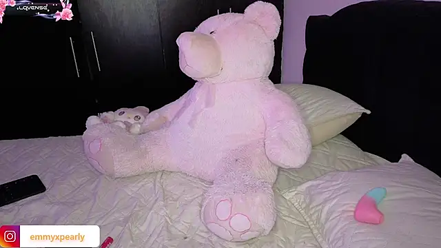 emyxpearly webcam