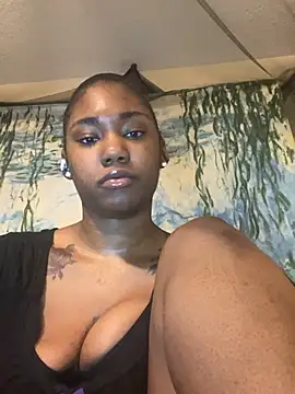 Ebonythroat777 webcam