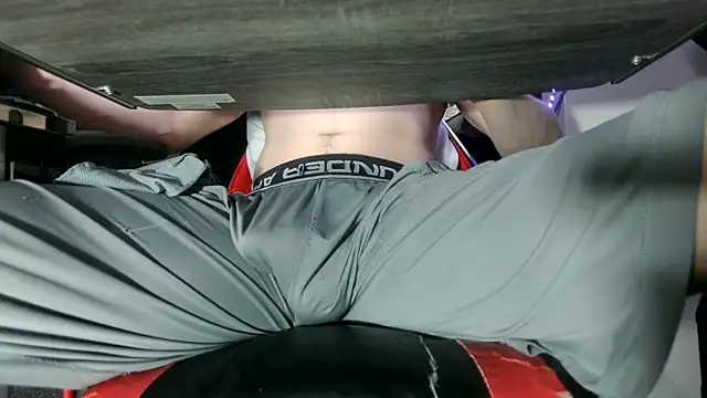 Dick_and_muscles webcam