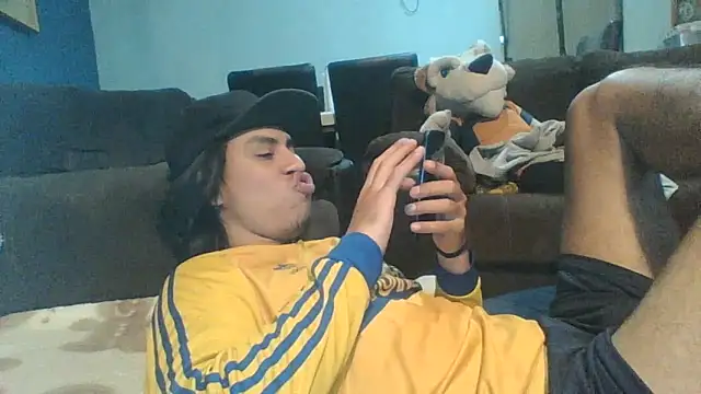 AlexAlejandro13 webcam