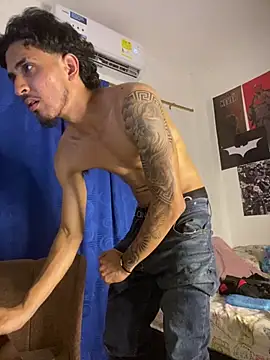 Kriss_Edwards live sex cam