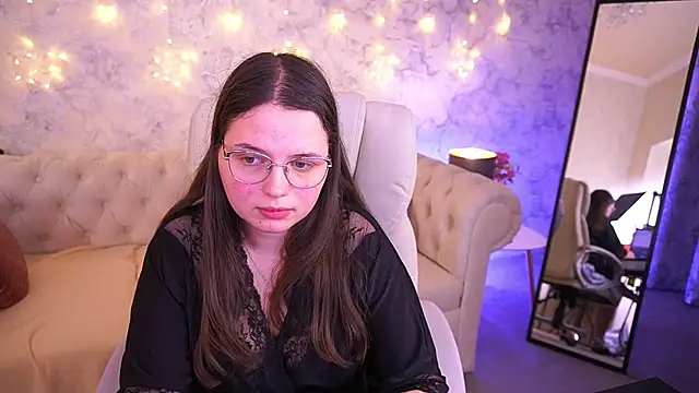 sophiedreamss - SophieDreamss's free webcam