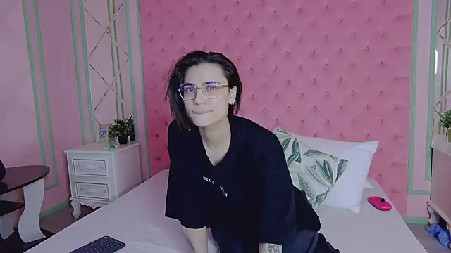 violetash (F young) - good morning