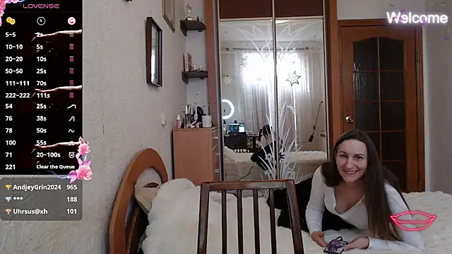 Yevgeshka-Milashka webcam