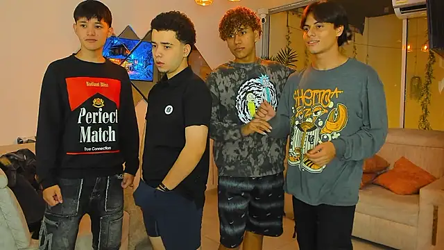 Houseofwarrios webcam