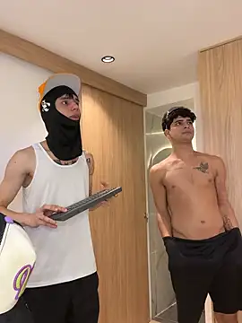 TheBatMansion webcam