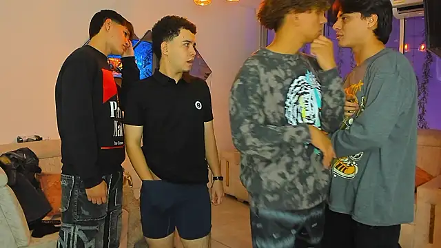 Houseofwarrios webcam