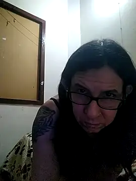 Cameron_puppy webcam