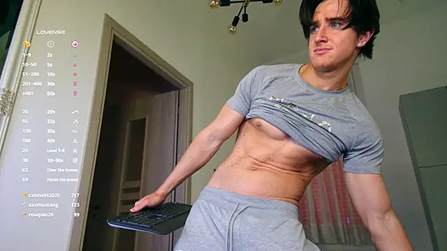 ChristianLevine_ webcam