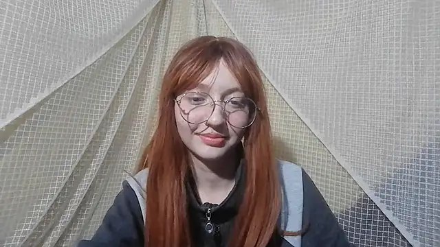 IsabellaBlacky webcam